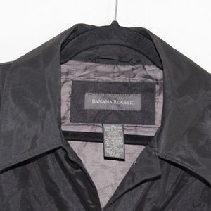 Banana Republic Jackets & Coats - Banana Republic Full Button Rain Trench Coat Black Banana Republic Jackets & Coats - Banana Republic Full Button Rain Trench Coat Black